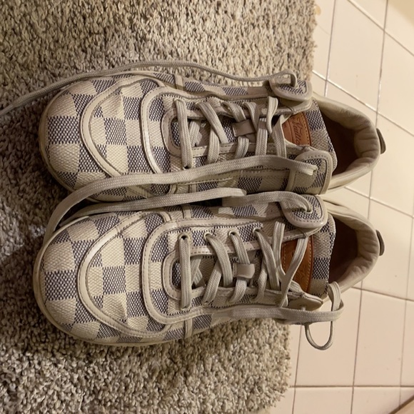 Louis Vuitton Sneakers - Picture 8 of 12